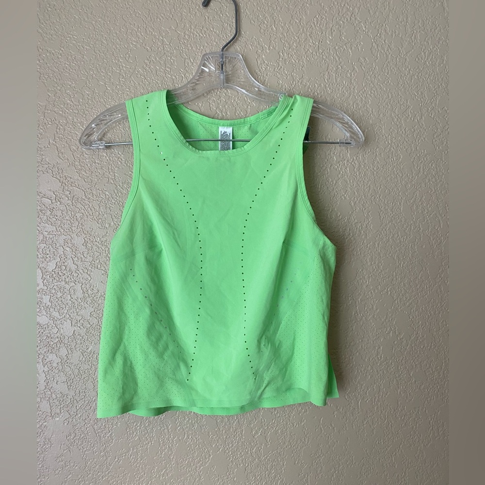 LuLulemon Tank Top - Bright Green - Size 4